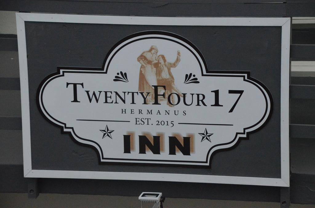 Twentyfour 17 Inn Hermanus Exterior photo