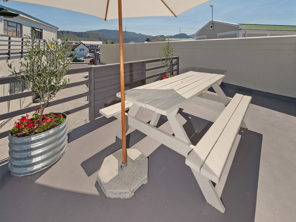 Twentyfour 17 Inn Hermanus Exterior photo